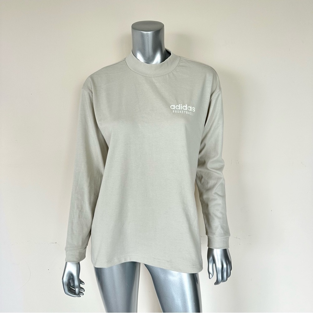 Adidas women long sleeve shirt size XS